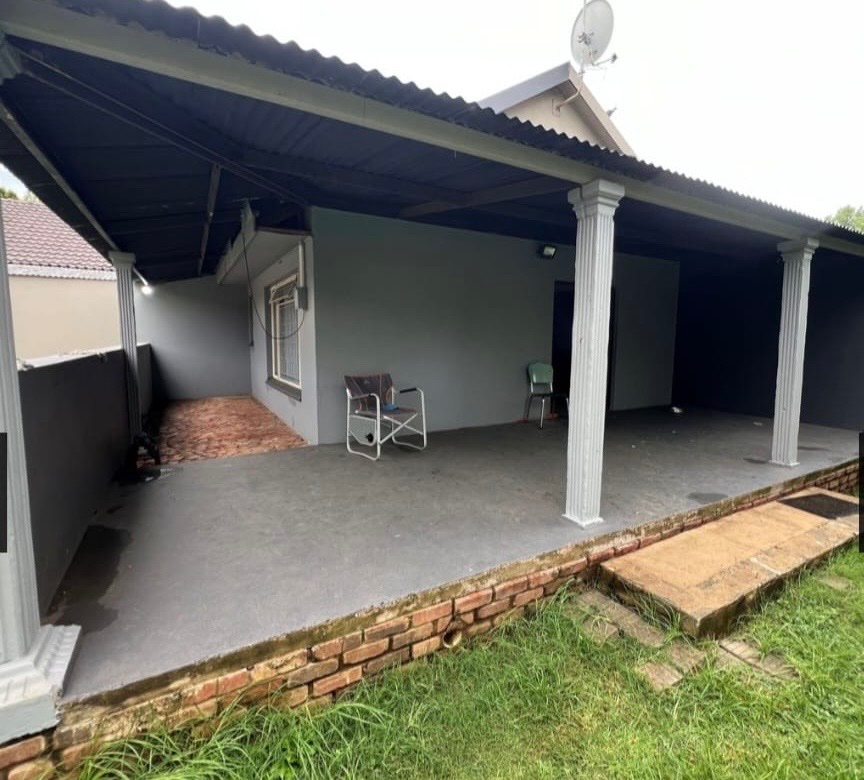 3 Bedroom Property for Sale in Flamwood North West